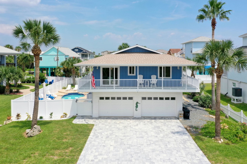 Beachside bliss at Ocean Blue heated pool home! One minute walk - Beach Vacation Rentals in Palm Coast, Florida on Beachhouse.com