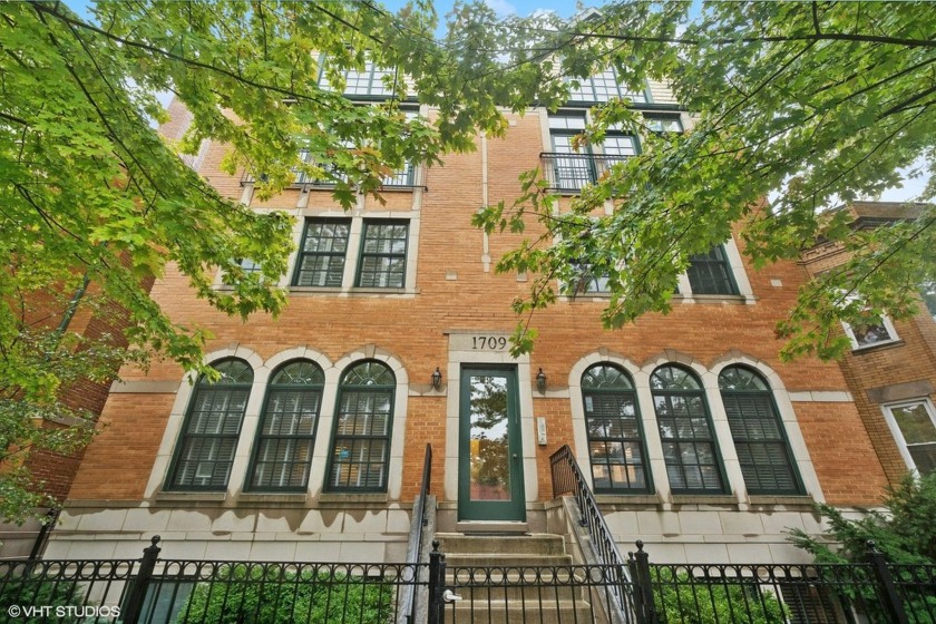 Classic charm meets modern convenience! Welcome to this bright - Beach Home for sale in Chicago, Illinois on Beachhouse.com