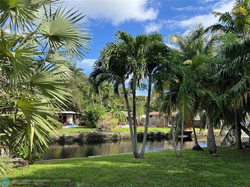 Exquisite 11,210 sq ft lot Canal Front Property in Tarpon River - Beach Home for sale in Fort Lauderdale, Florida on Beachhouse.com