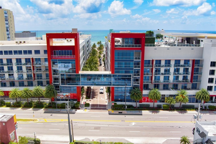 GREAT INVESTMENT OPPORTUNITY UNIT IS NOT UNDER HOTEL MANAGEMENT - Beach Condo for sale in Hollywood, Florida on Beachhouse.com