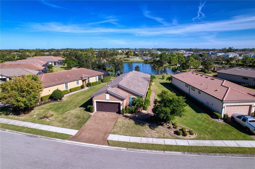 Stunning 1,920 Sq. Ft. Home in Esplanade at Artisan Lakes - Beach Home for sale in Palmetto, Florida on Beachhouse.com