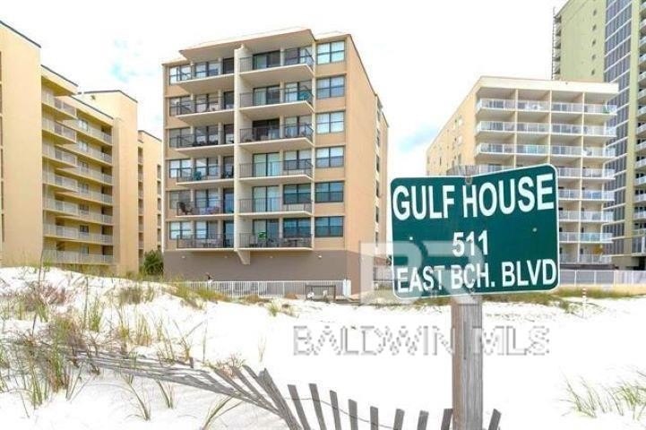 A HIGHLY sought-after LOW DENSITY, LOW HOA fee complex with - Beach Home for sale in Gulf Shores, Alabama on Beachhouse.com