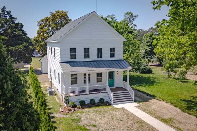 Brand New Coastal Modern Home offering approximately 2,100 - Beach Home for sale in Cape Charles, Virginia on Beachhouse.com