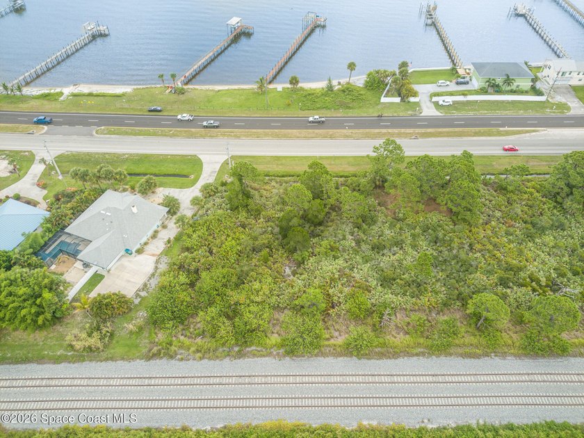 ((( RARE RIVERFRONT OPPORTUNITY IN GRANT-VALKARIA ))) Almost 1/2 - Beach Lot for sale in Grant Valkaria, Florida on Beachhouse.com