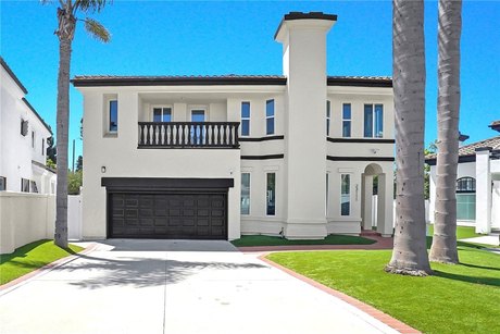 Welcome to this Elegant and Luxury Modern Estate, nestled in the - Beach Home for sale in Torrance, California on Beachhouse.com