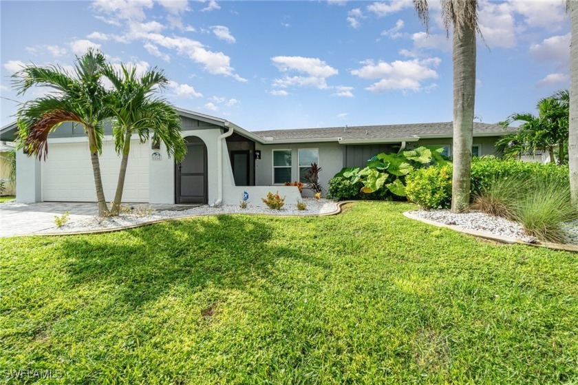 PRICE DROP!! Experience waterfront living with Gulf access in - Beach Home for sale in Cape Coral, Florida on Beachhouse.com