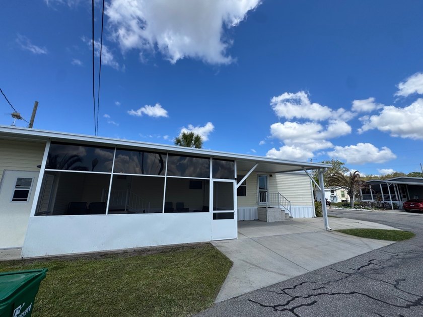 Spacious 2 bedroom, 2 bath 1997 Nobility Home offering 896 - Beach Home for sale in Cocoa, Florida on Beachhouse.com