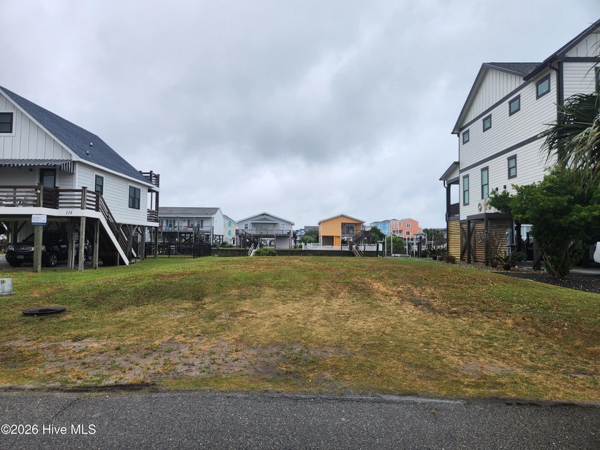 This canal-front lot provides deep water access and is just a - Beach Lot for sale in Holden Beach, North Carolina on Beachhouse.com