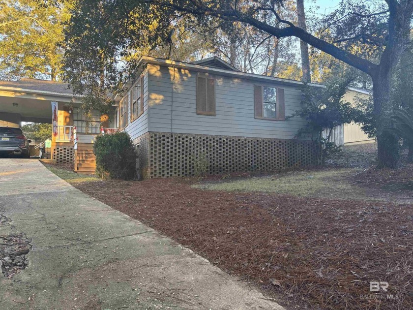 LOOK AT THIS DEAL!!!!! Photos coming soon!Charming 3-Bed, 2-Bath - Beach Home for sale in Daphne, Alabama on Beachhouse.com