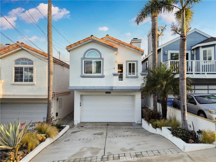 Welcome to the enchanting Golden Hills neighborhood of Redondo - Beach Home for sale in Redondo Beach, California on Beachhouse.com