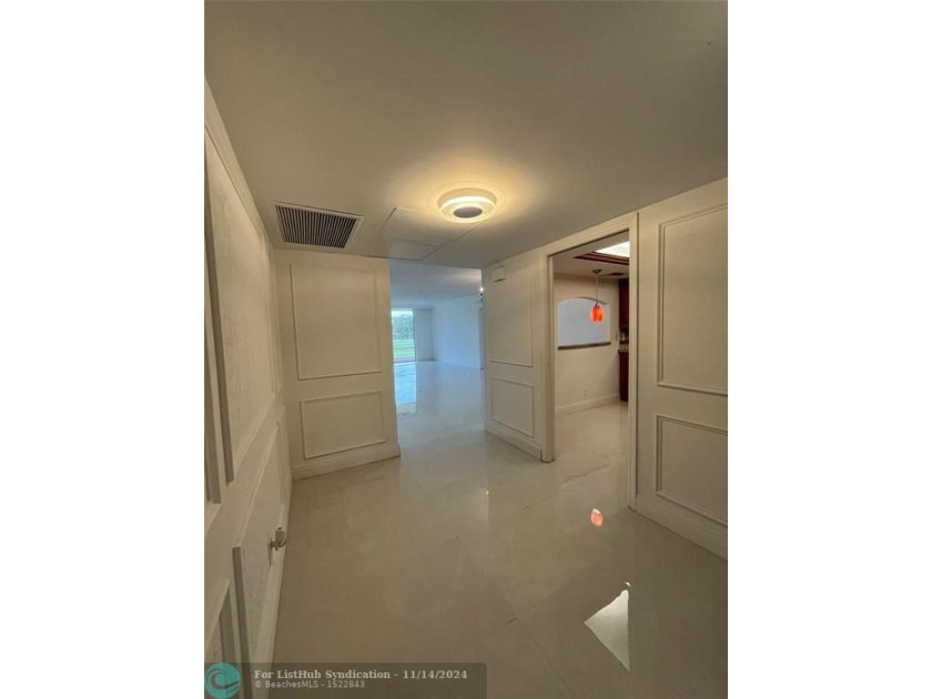 565 Oaks Ln 206 - Beach Condo for sale in Pompano Beach, Florida on Beachhouse.com