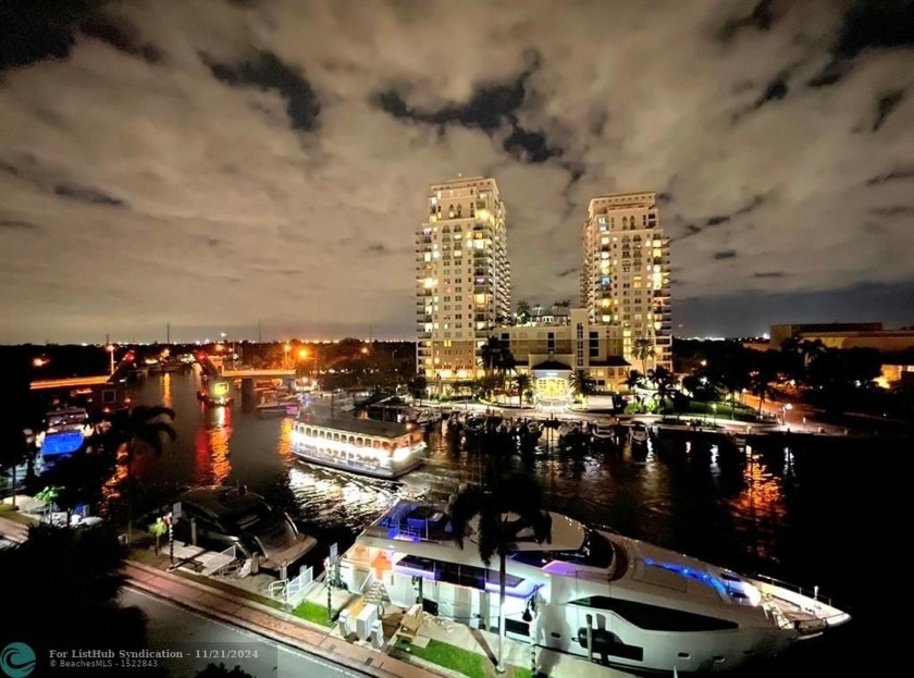 Luxury living on the New River! Experience breathtaking views - Beach Condo for sale in Fort Lauderdale, Florida on Beachhouse.com