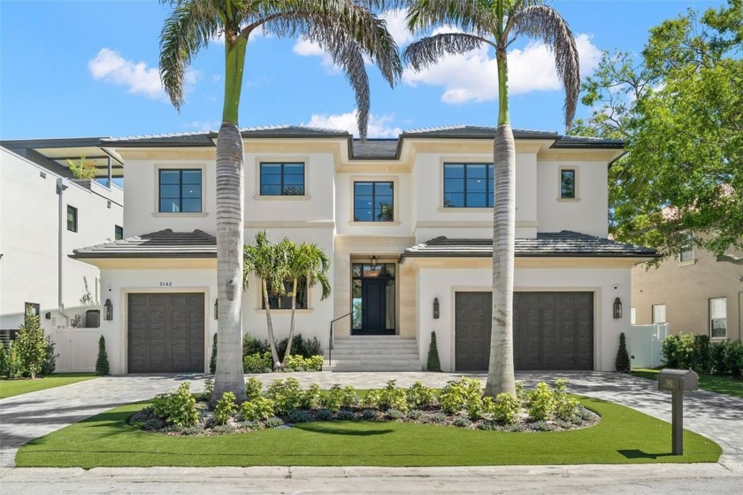 Welcome to luxury waterfront living in Sunset Park! This - Beach Home for sale in Tampa, Florida on Beachhouse.com