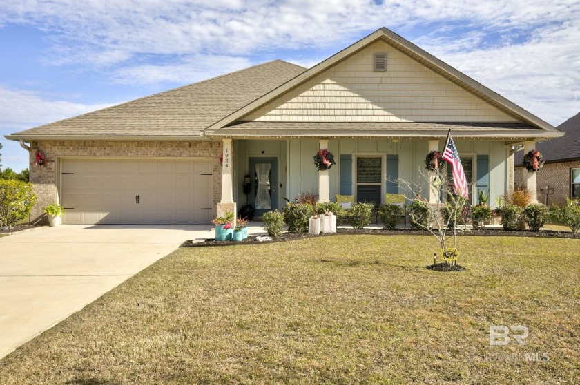 JUST LISTED!!  Welcome to your dream coastal retreat! This - Beach Home for sale in Gulf Shores, Alabama on Beachhouse.com