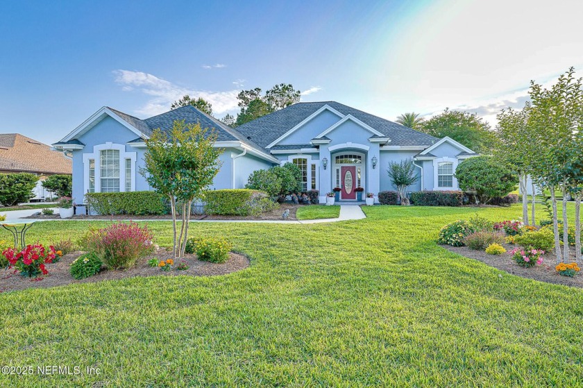 Welcome to your new POOL home! Nestled in the prestigious - Beach Home for sale in Green Cove Springs, Florida on Beachhouse.com