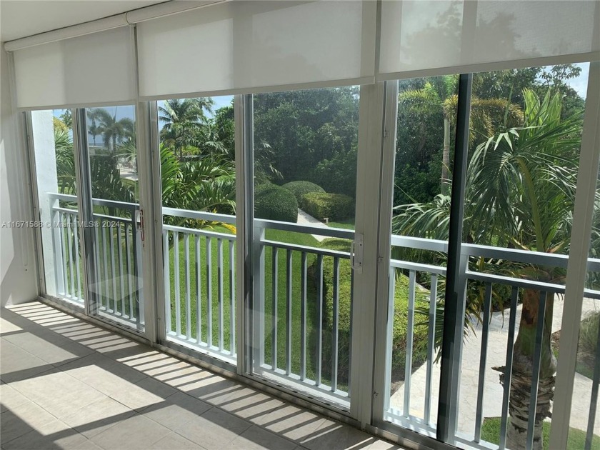 Rarely available. Beautiful and exclusive boutique beachfront - Beach Condo for sale in Key Biscayne, Florida on Beachhouse.com