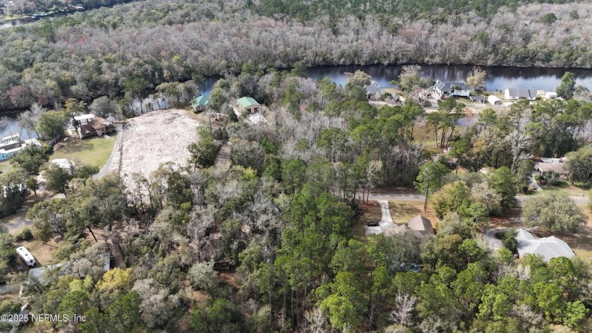 1.36+/- acres in the Heart of Lake Asbury. Bring your builder - Beach Lot for sale in Green Cove Springs, Florida on Beachhouse.com