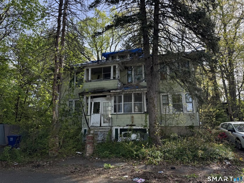 Great investment opportunity in a desirable Bridgeport location - Beach Home for sale in Bridgeport, Connecticut on Beachhouse.com