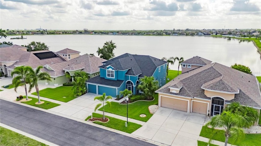 LOOK AT THAT PRICE FOR A Gorgeous Pool Home with tons of updates - Beach Home for sale in Ruskin, Florida on Beachhouse.com