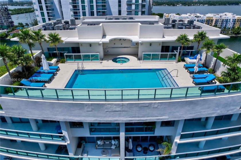 Luxury Waterfront Corner Condo in Cielo on the Bay, North Bay - Beach Condo for sale in North Bay Village, Florida on Beachhouse.com