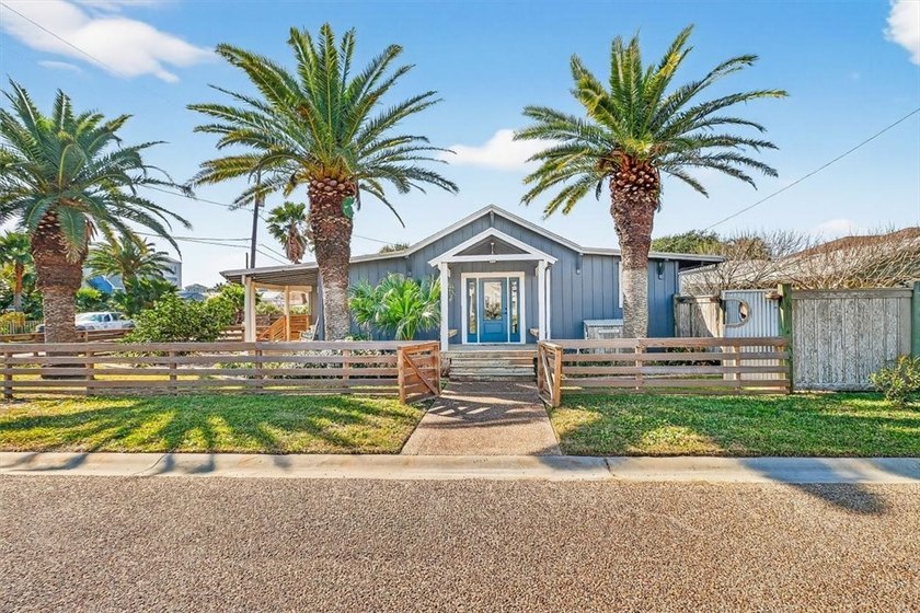 Nestled in the highly sought-after Old Town neighborhood of Port - Beach Home for sale in Port Aransas, Texas on Beachhouse.com