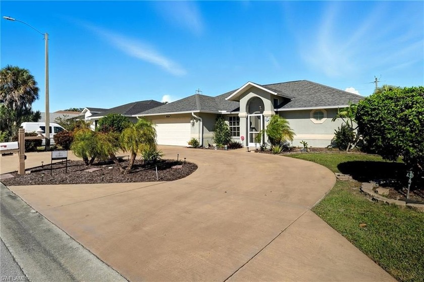 Discover timeless elegance in this well maintained efficiency - Beach Home for sale in Naples, Florida on Beachhouse.com