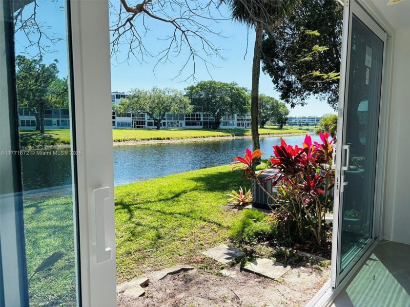 GOUGEOUS 2 X 2 CONDO | FULL REMODELED | NEW APPLIANCES | NEW - Beach Condo for sale in Deerfield Beach, Florida on Beachhouse.com