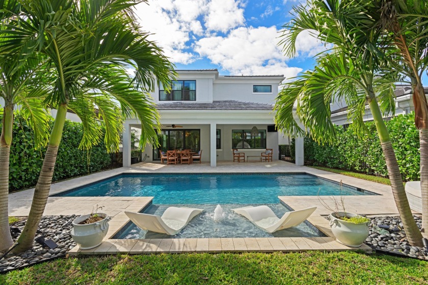 Gorgeous move-in ready home in the highly desirable neighborhood - Beach Home for sale in Palm Beach Gardens, Florida on Beachhouse.com