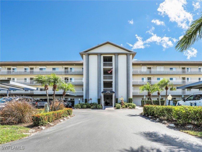 Delight in the elegance of a fully remodeled first-floor condo - Beach Condo for sale in Fort Myers, Florida on Beachhouse.com