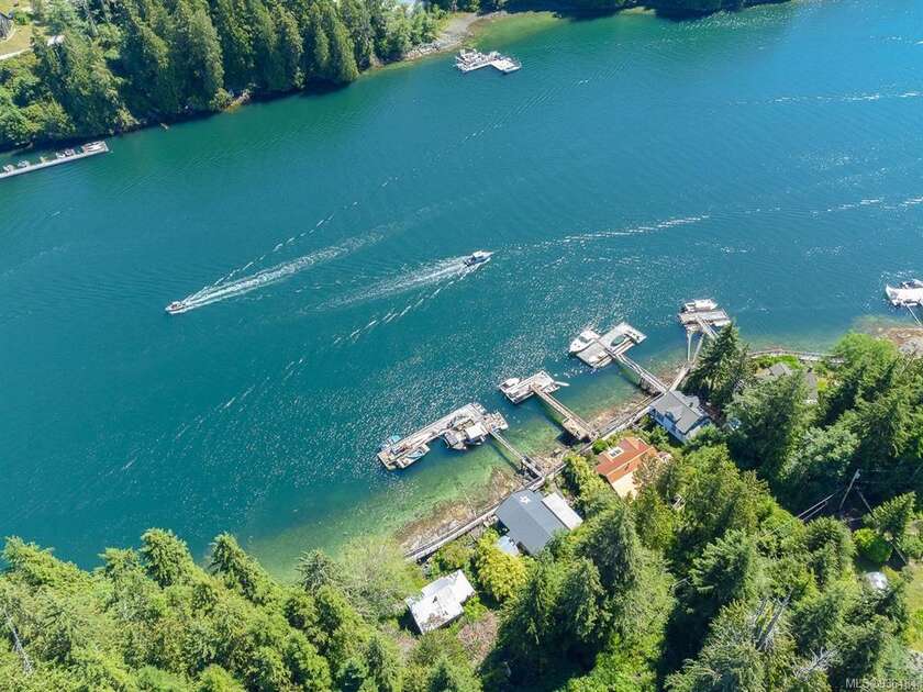 Rare opportunity to own with protected moorage Rare opportunity - Beach Lot for sale in Bamfield, British Columbia on Beachhouse.com