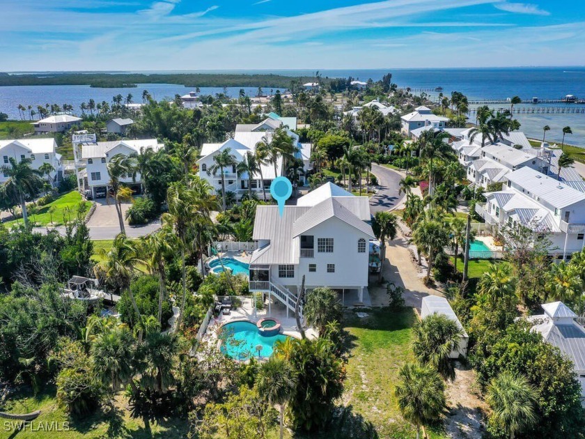 Welcome to your own piece of paradise secluded at the top of - Beach Home for sale in Bokeelia, Florida on Beachhouse.com