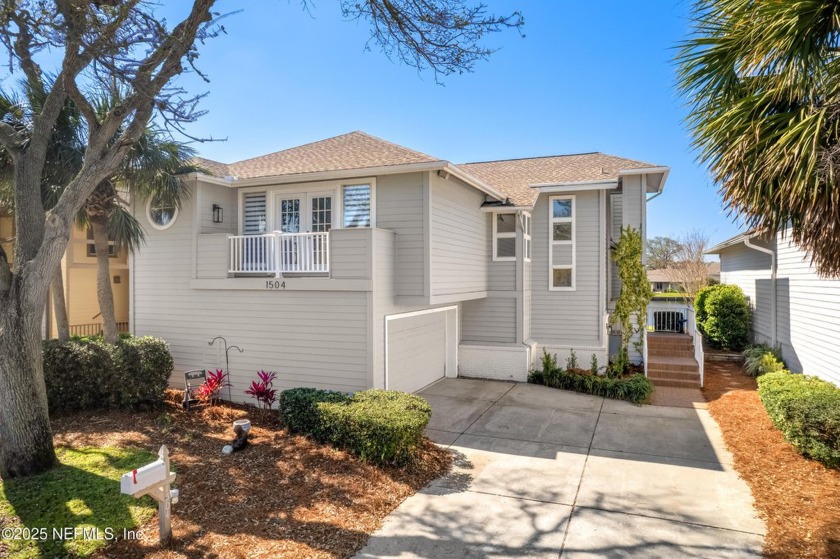 The moment you walk in your attention is captivated by the - Beach Home for sale in Ponte Vedra Beach, Florida on Beachhouse.com