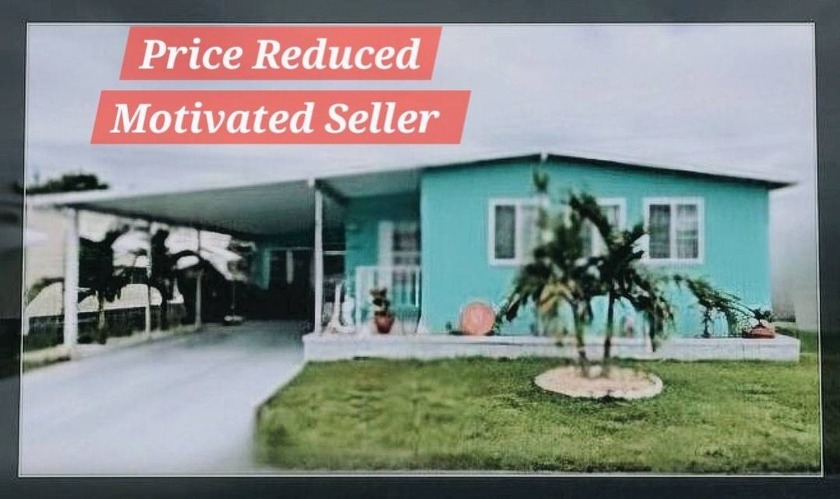 Florida Gulf Coast Gem - Fully Furnished, Turn-key home with - Beach Home for sale in Nokomis, Florida on Beachhouse.com