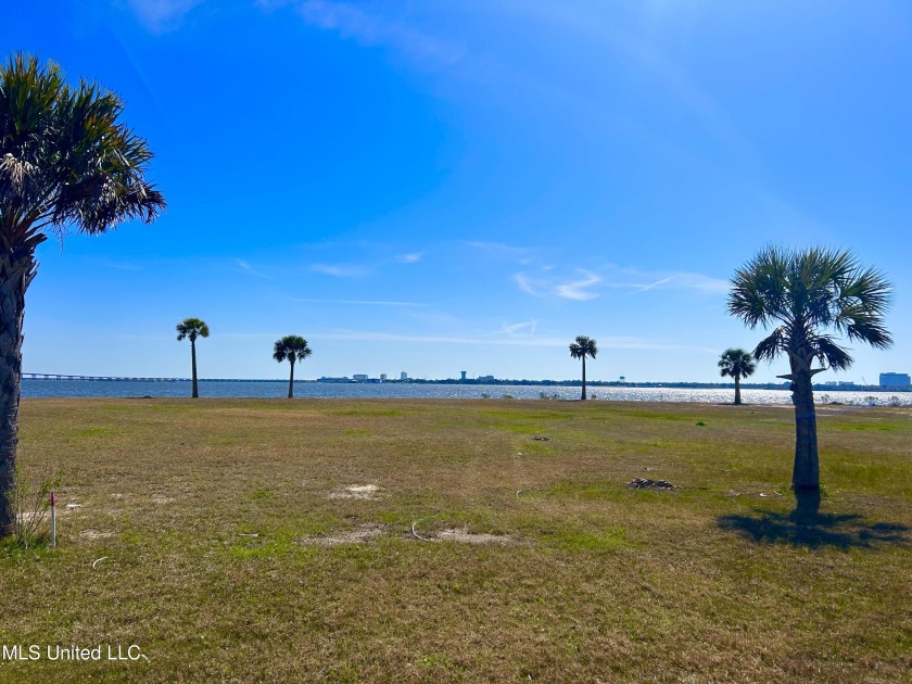 Gorgeous waterfront homesite in Ascot Pointe subdivision - Beach Lot for sale in Biloxi, Mississippi on Beachhouse.com