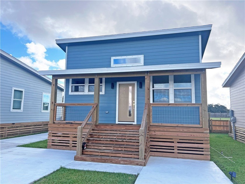 Discover modern design and effortless living in this stylish - Beach Condo for sale in Rockport, Texas on Beachhouse.com