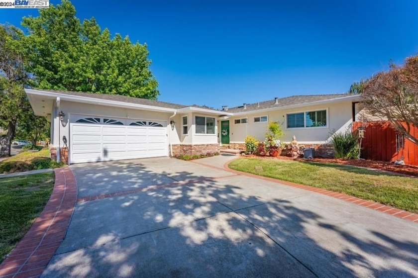 This charming, single-story home at 479 School St, Fremont, CA - Beach Home for sale in Fremont, California on Beachhouse.com