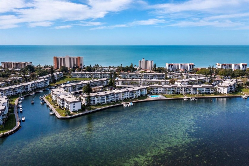 Set in the sought-after Longboat Harbour community on Longboat - Beach Condo for sale in Longboat Key, Florida on Beachhouse.com