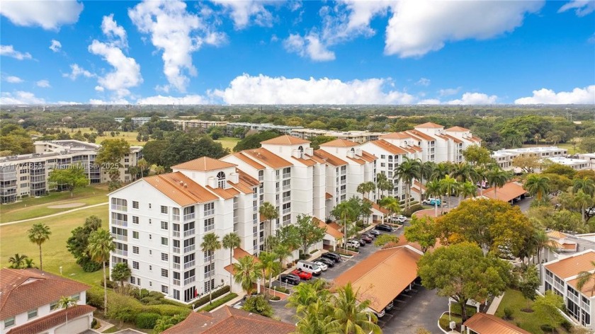 Renovated 3rd floor Dorado model at Vizcaya Towers, covering 2 - Beach Condo for sale in Pompano Beach, Florida on Beachhouse.com