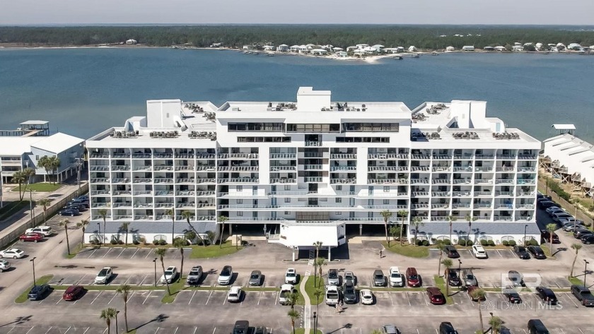 Take a look at this amazing property and all it has to offer - Beach Home for sale in Gulf Shores, Alabama on Beachhouse.com