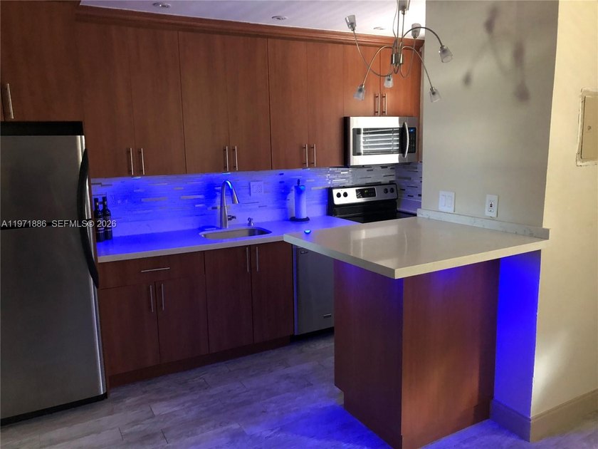 This unit at El Sol is a great opportunity for investors seeking - Beach Condo for sale in Oakland Park, Florida on Beachhouse.com