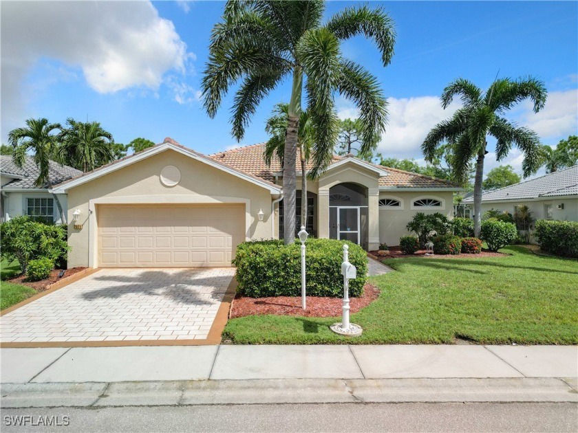 Meticulously maintained Sandpiper model home in HERONS GLEN GOLF - Beach Home for sale in North Fort Myers, Florida on Beachhouse.com