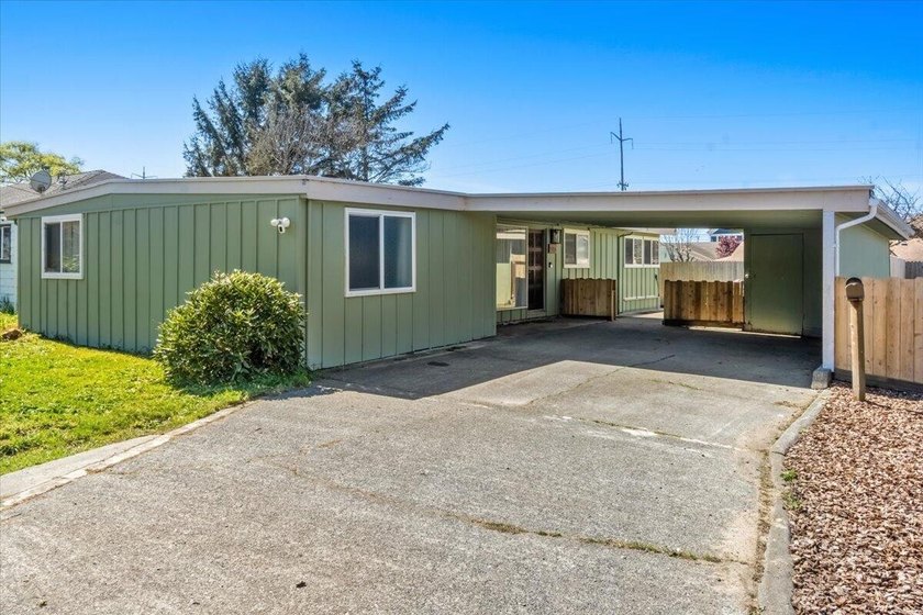 OPEN HOUSE THURSDAY-4/30/26 4pm-6pm. Charming 3-bedroom, 1-bath - Beach Home for sale in Eureka, California on Beachhouse.com