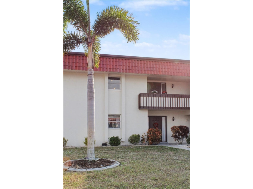Welcome home to your Punta Gorda Isles retreat. This perfectly - Beach Condo for sale in Punta Gorda, Florida on Beachhouse.com