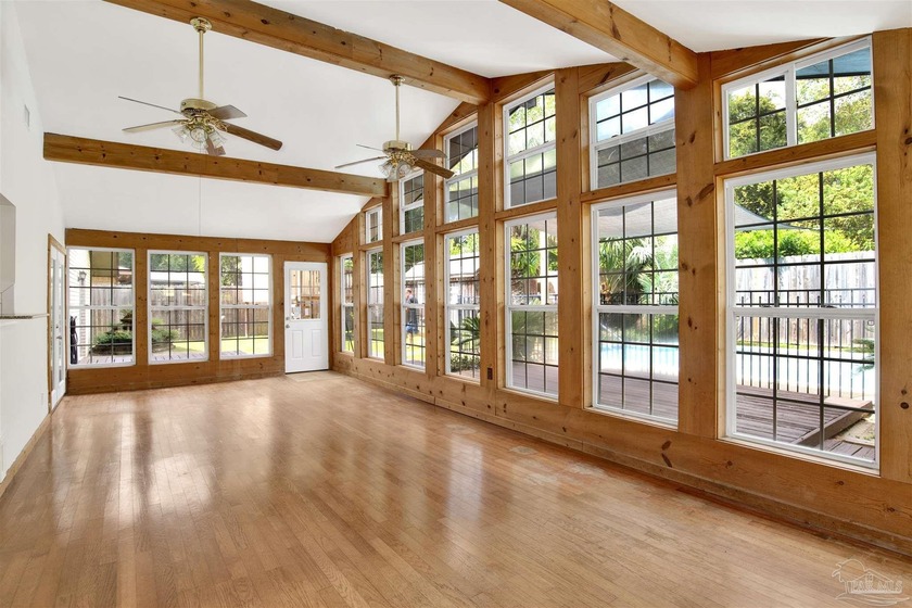 OPEN HOUSE Sat 12/6 from 1-3pm - Still time to close before the - Beach Home for sale in Pensacola, Florida on Beachhouse.com