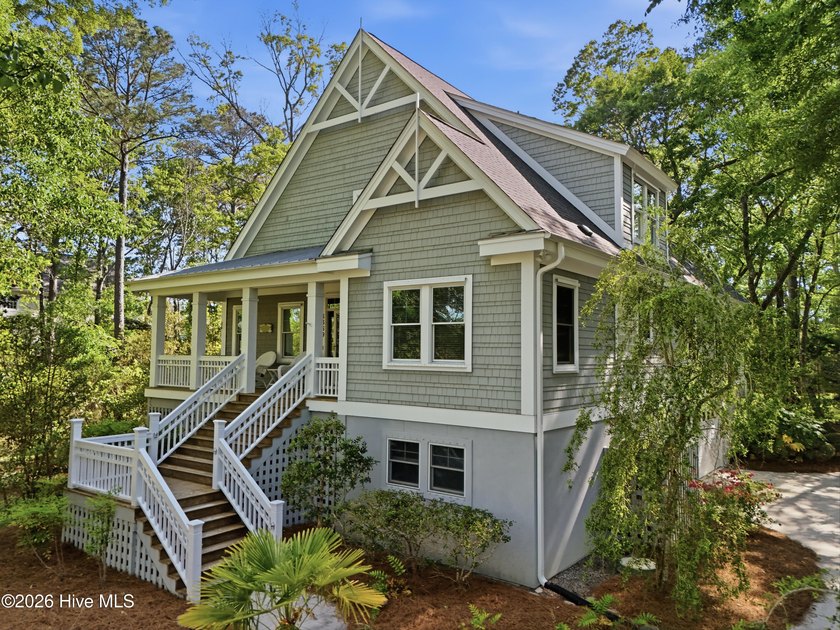 Welcome to your private TREE HOUSE! One of the most unique homes - Beach Home for sale in Southport, North Carolina on Beachhouse.com