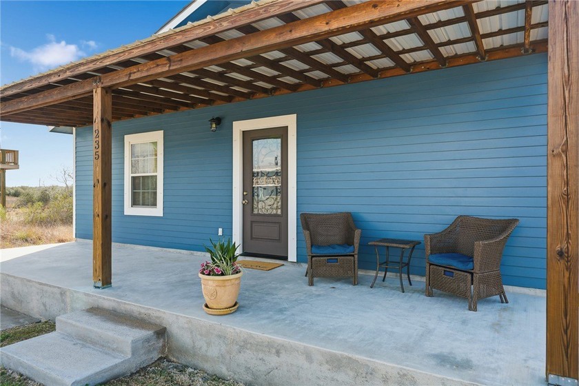 Step into your coastal dream with this meticulously maintained - Beach Home for sale in Rockport, Texas on Beachhouse.com