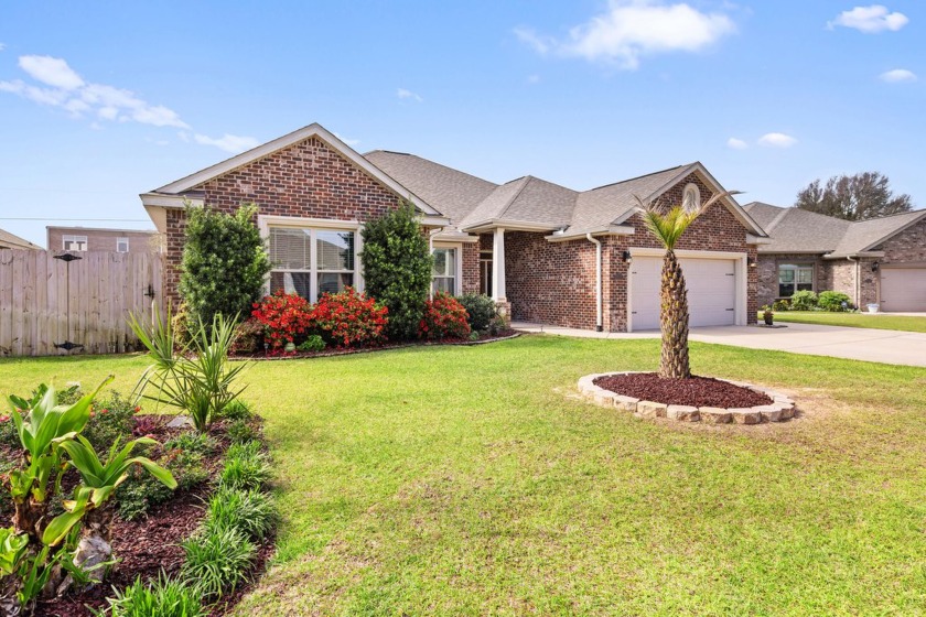 Assumable at 3.5% Welcome to 2372 Cummings Dr., where coastal - Beach Home for sale in Fort Walton Beach, Florida on Beachhouse.com
