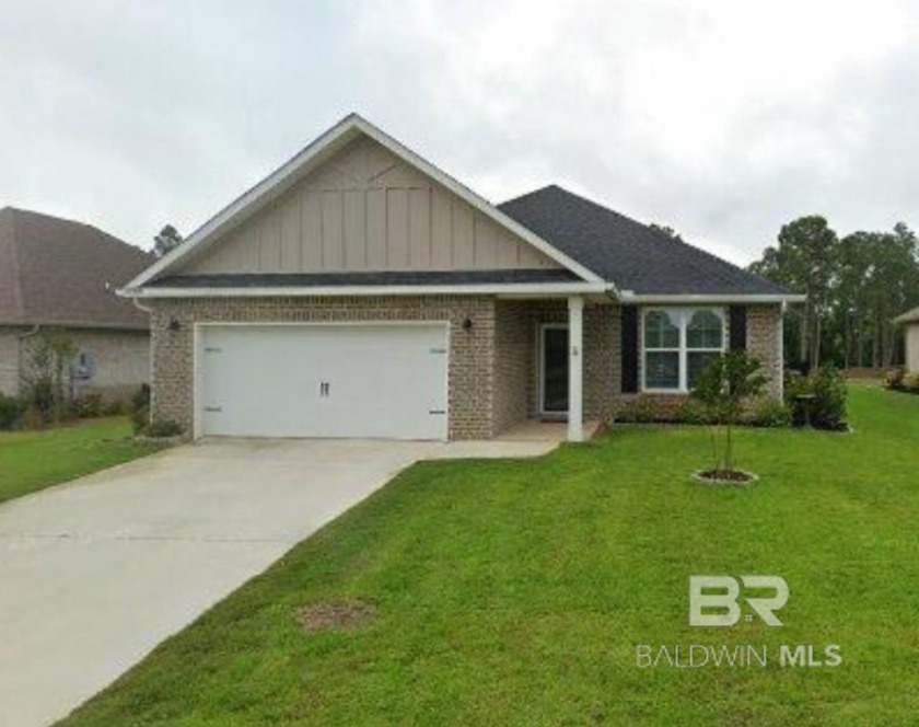 GOLFERS' PARADISE! This gorgeous home is located in the highly - Beach Home for sale in Foley, Alabama on Beachhouse.com