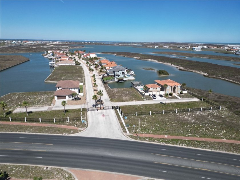 Waterfront Homesite For Sale - Build Your Coastal Dream. Rare - Beach Lot for sale in Corpus Christi, Texas on Beachhouse.com