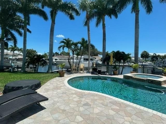 PRICE IMPROVEMENT BY $100,000!!! Luxury Waterfront Opportunity - Beach Lot for sale in St. Petersburg, Florida on Beachhouse.com